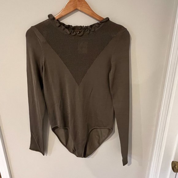 Free People Intimately Free Ruffle Long Sleeve Bodysuit NWT Moss Size Medium - Picture 2 of 8